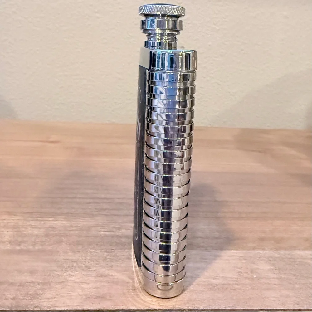 Jack Daniel’s Old No. 7 Tennessee Whiskey stainless steel flask